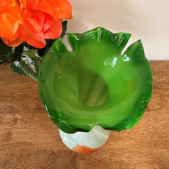 Vintage Hand Blown Art Glass Vase Green Ruffled Top Orange Swirl Base Mid Centur - Picture 3 of 5